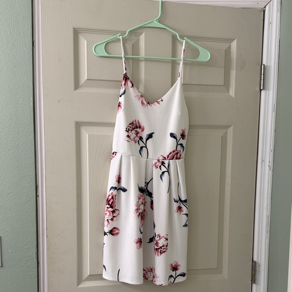 Monteau Pink and White Floral Dress